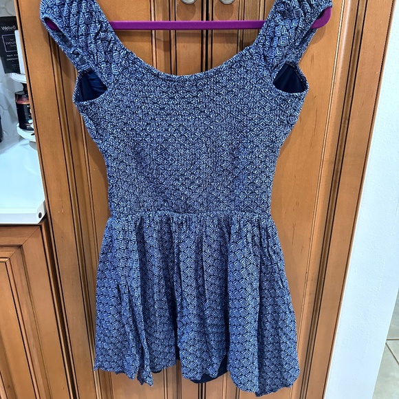 Hollister Mini Dress - Picture 6 of 8